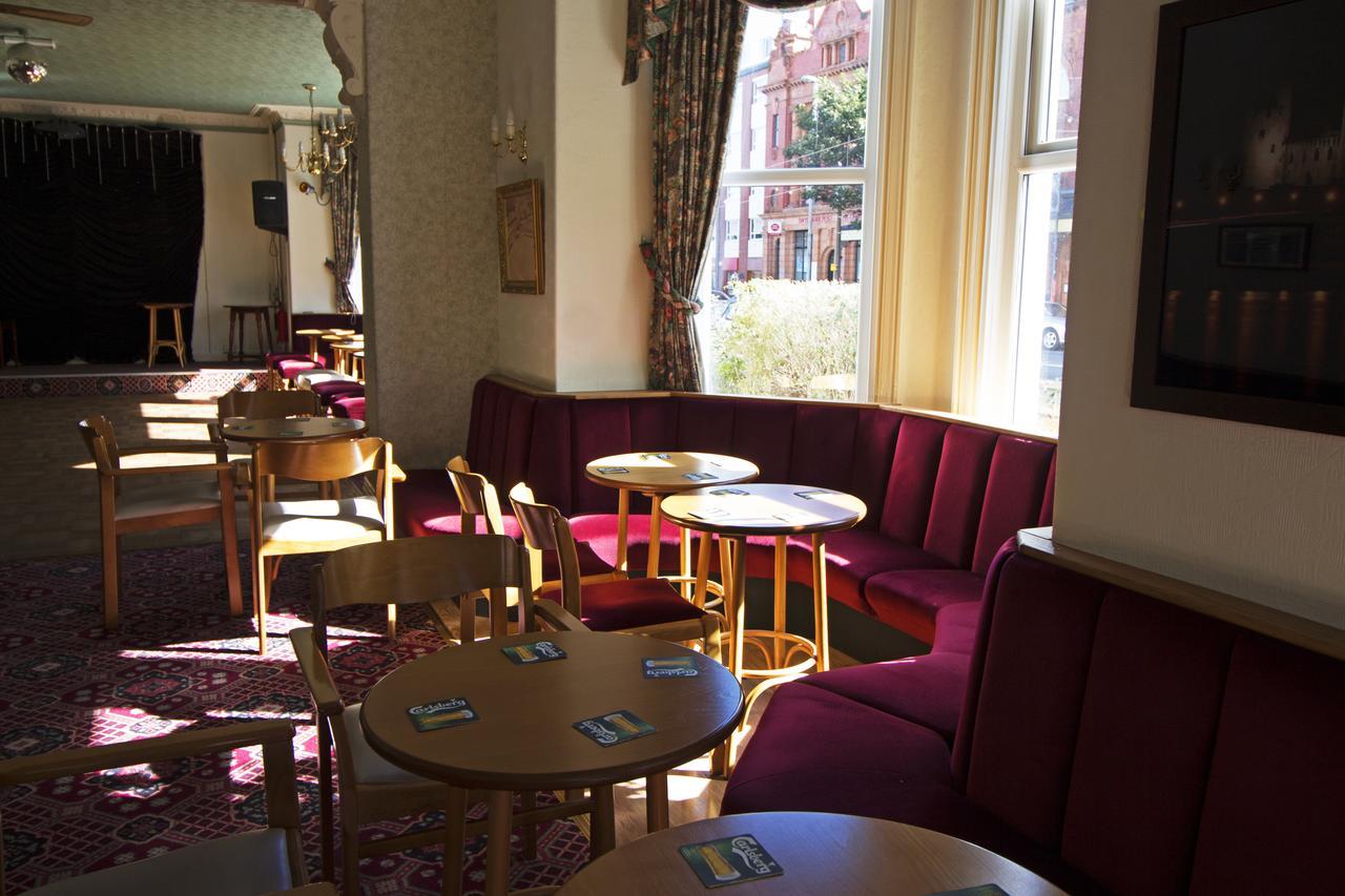 Evans Hotel Llandudno Buitenkant foto
