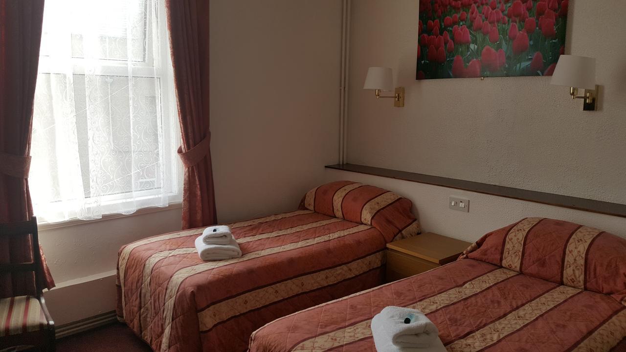 Evans Hotel Llandudno Buitenkant foto